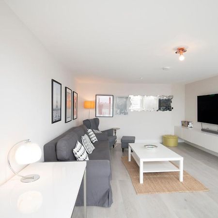 Spacious Apartment With Parking Space, Close To Heathrow, Elizabeth Line And Windsor Мейденгед Екстер'єр фото