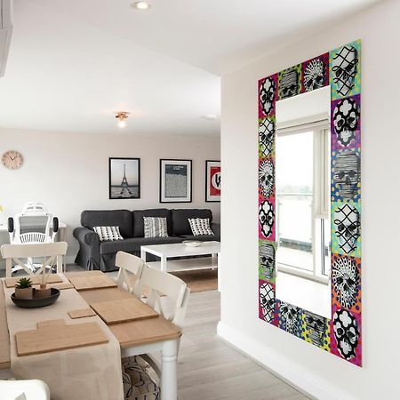 Spacious Apartment With Parking Space, Close To Heathrow, Elizabeth Line And Windsor Мейденгед Екстер'єр фото