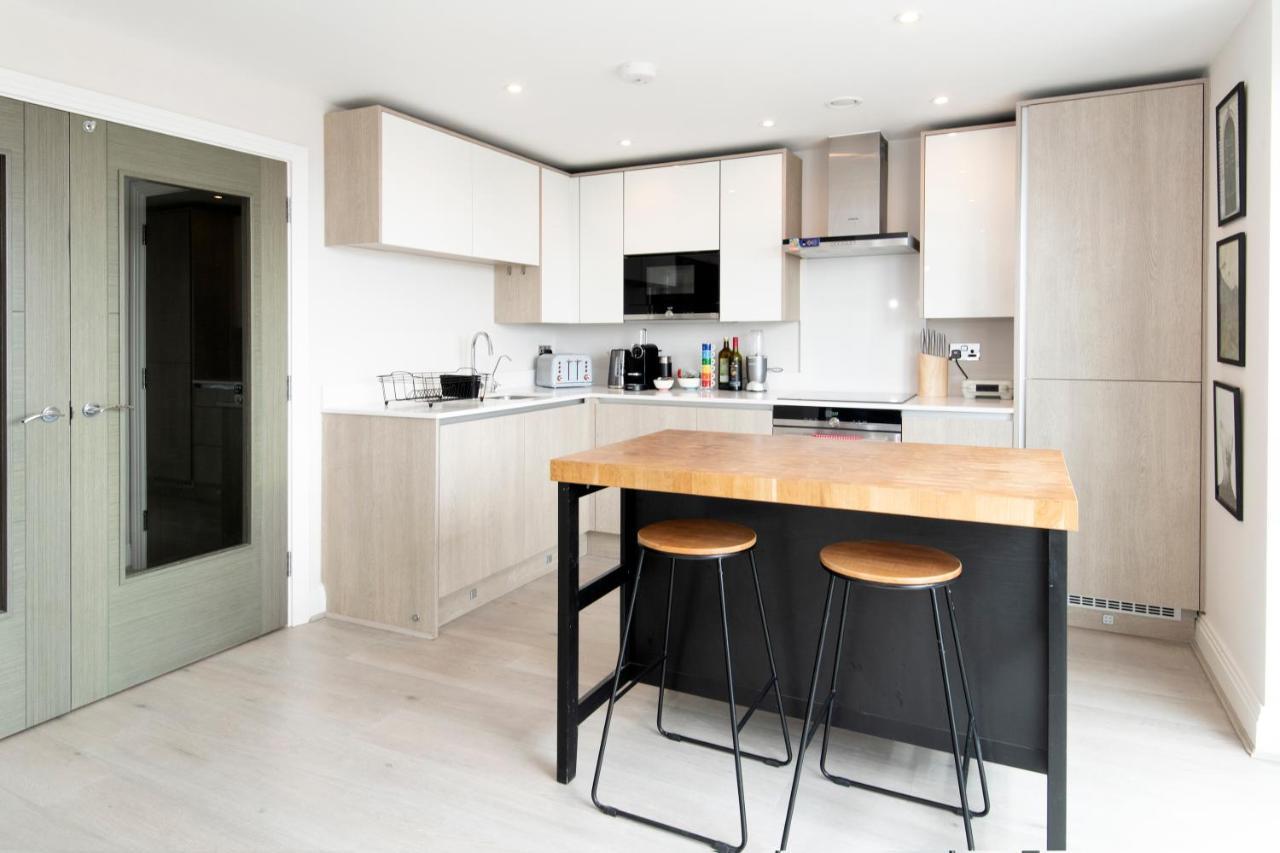 Spacious Apartment With Parking Space, Close To Heathrow, Elizabeth Line And Windsor Мейденгед Екстер'єр фото