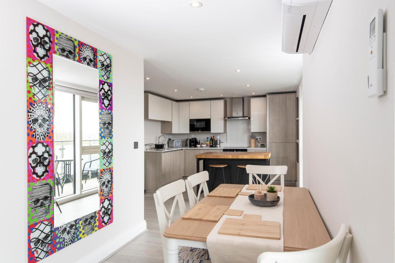 Spacious Apartment With Parking Space, Close To Heathrow, Elizabeth Line And Windsor Мейденгед Екстер'єр фото